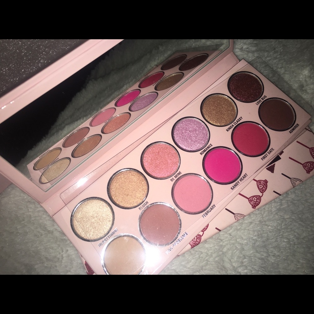 Kylie Cosmetics Limited Edition Valentines Palette
